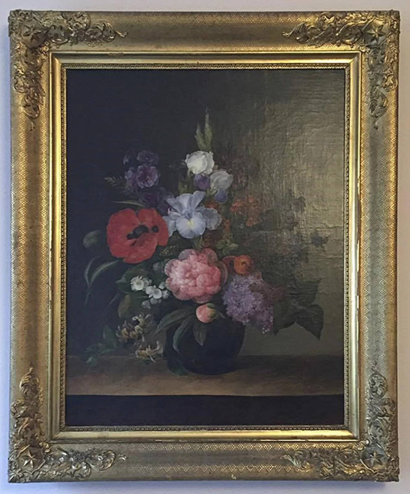 Blomsterbuket med valmue, syren og kaprifolium